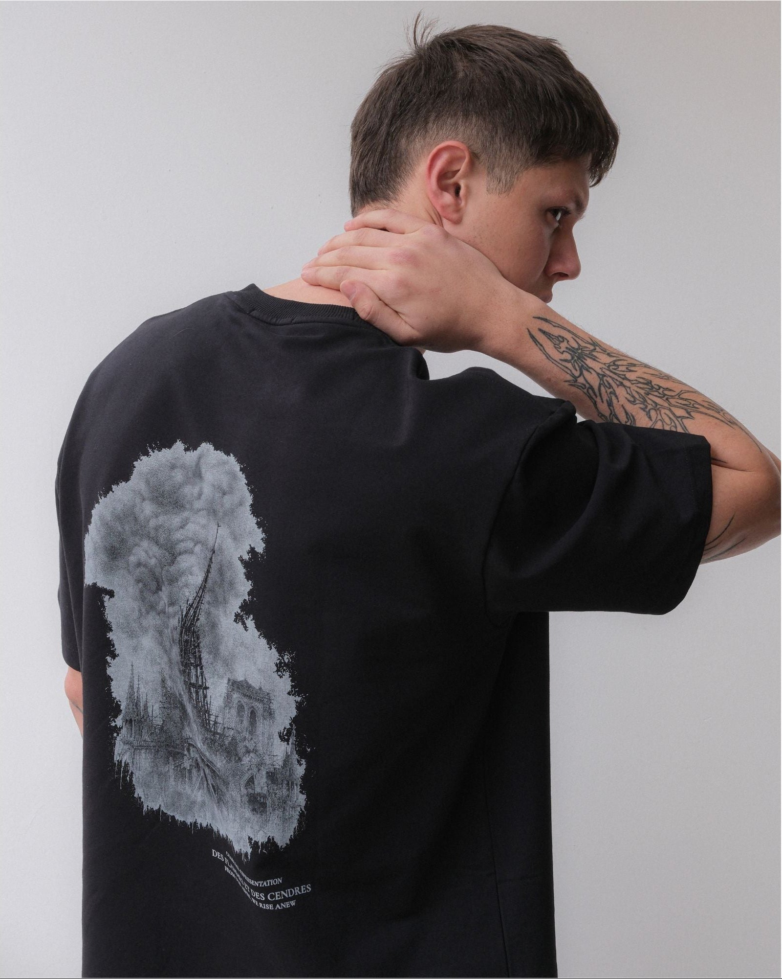 Black "Des Flammes et Des Cendres"  T-Shirt